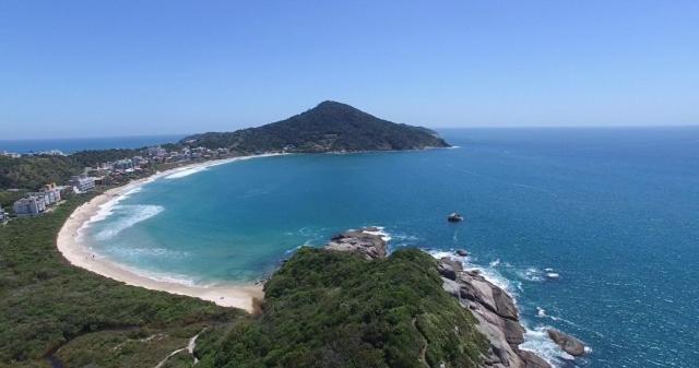 Praia De Bombinhas Res Solar Das Bromelias Exterior foto
